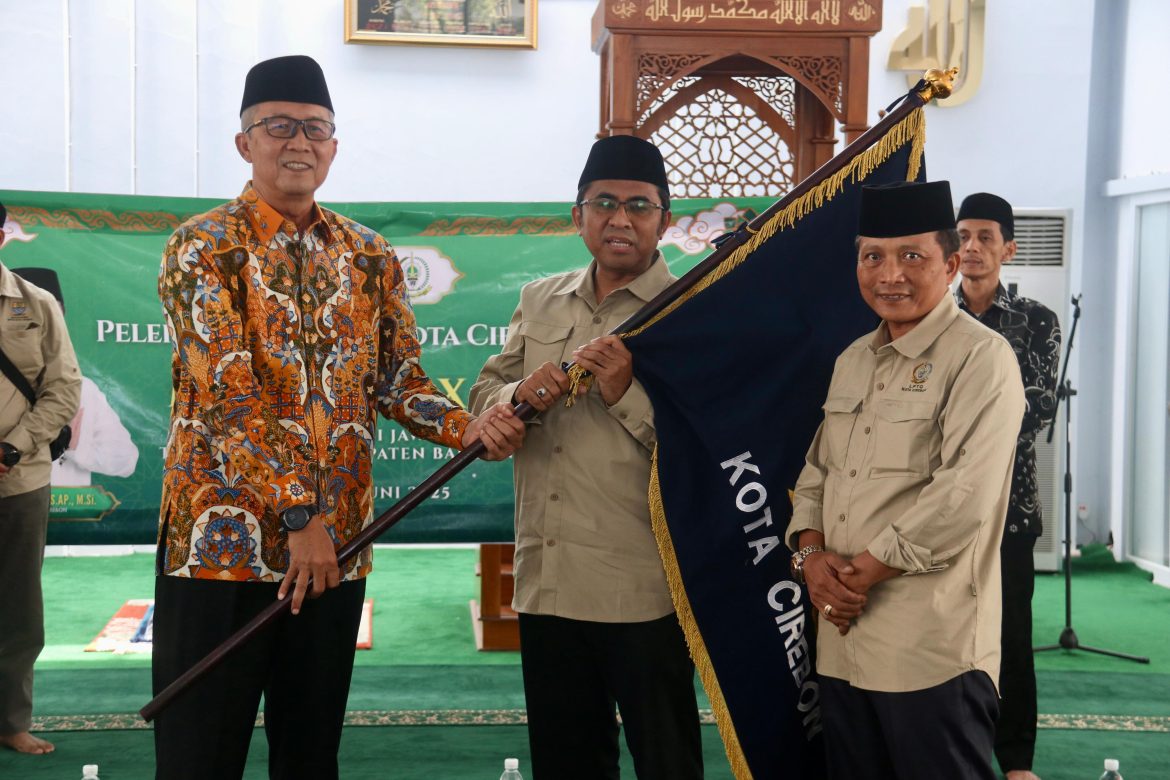 Lepas 55 Kafilah Kota Cirebon Menuju MTQH Jabar, Sekda: Lebih dari Lomba, Ini Jalan Dakwah dan Pembinaan Akhlak