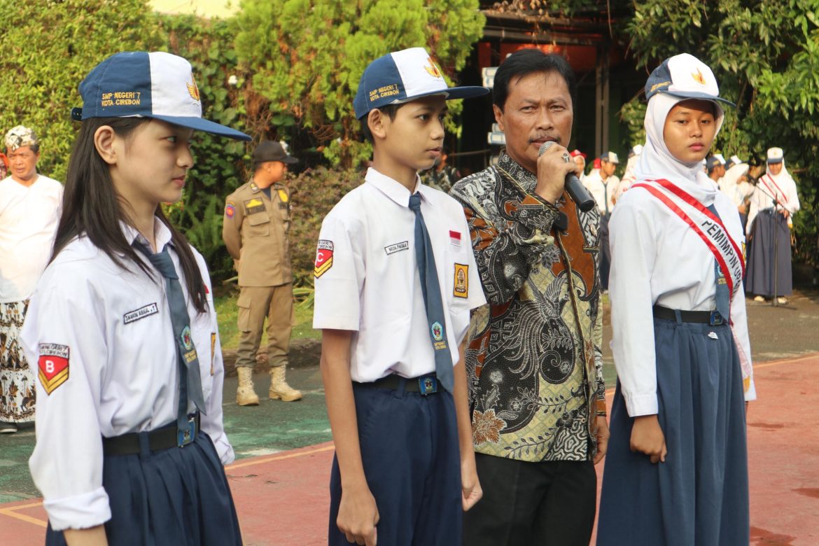 Pemkot Cirebon Berlakukan Jam Malam, Disiplin Waktu dan Lindungi Generasi Muda