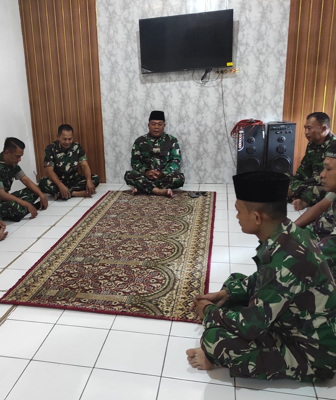 Danramil 05 / Mayong Pimpin Doa Akhir dan Awal Tahun 1 Muharram 1447 H Bersama Anggota