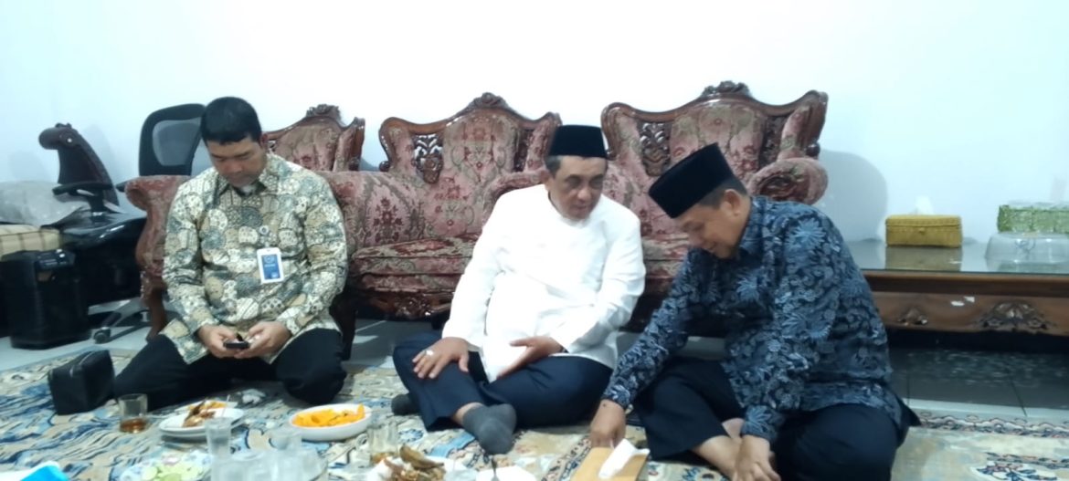 Danramil 1401 / Kesambi Dampingi Kunjungan Kerja Deputi BBN di SPPG Kesambi