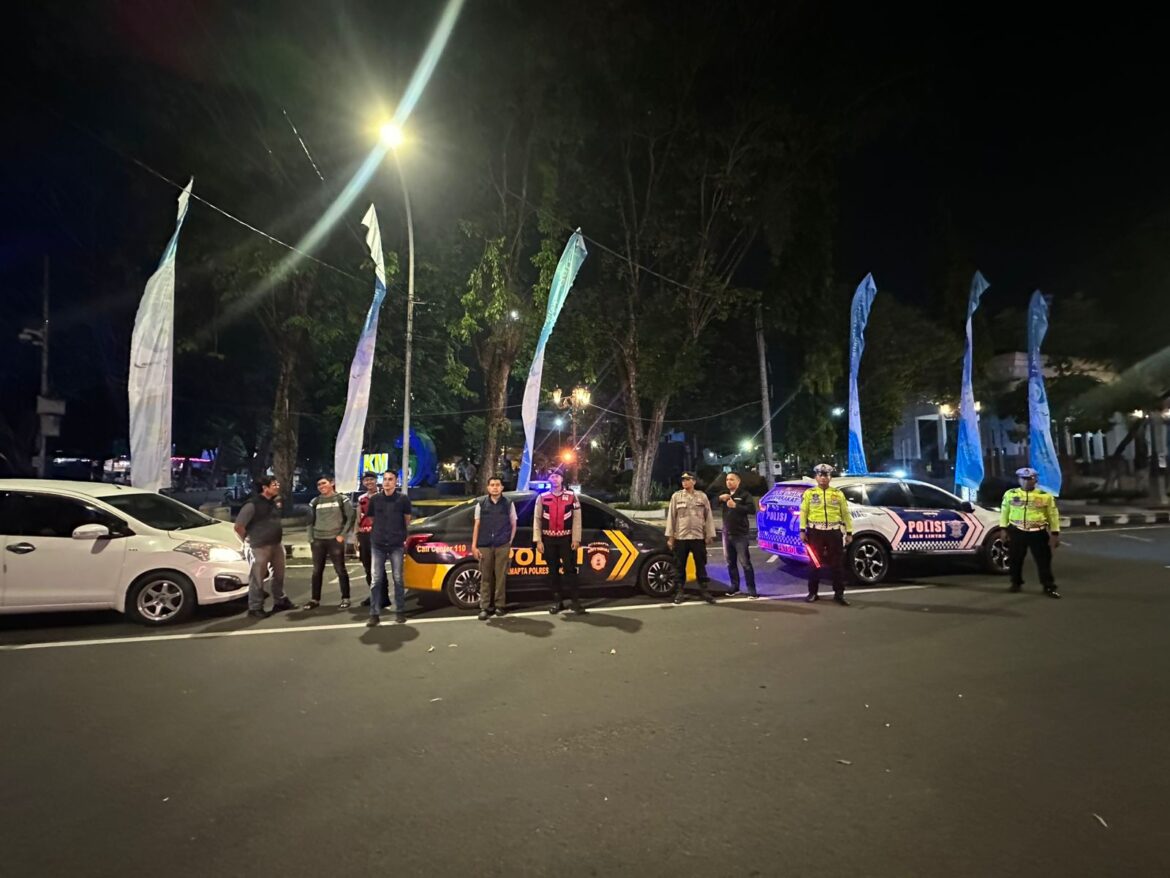 Personel Polres Lamongan Pastikan Keamanan Wilayah Melalui Patroli Harkamtibmas