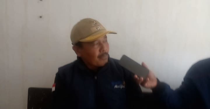 Audiensi Masyarakat Tanjung Mulya kecamatan pakenjeng di Dinas Sosial Bahas Dugaan Penyimpangan Dana Bantuan