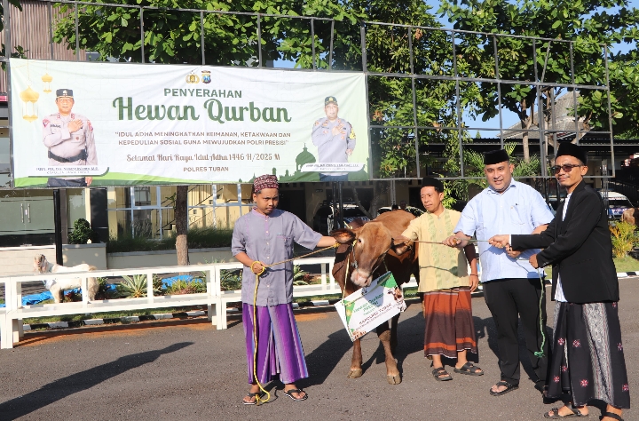 Idul Adha 1446 H, Polres Tuban Distribusikan 6 Ekor Sapi dan 27 Kambing