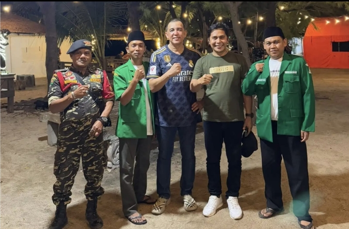 Kunjungi Pulau Madura, Mayjen TNI Rudy Saladin Berhasil Bangun Kedekatan dan Kekeluargaan dengan Masyarakat