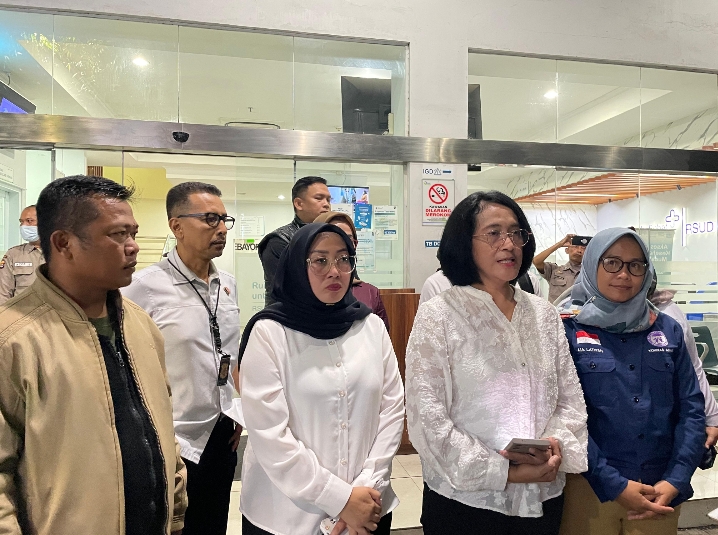 Direktur PPPA-PPO Polri Jenguk Anak Terlantar Korban Penyiksaan Orang Tua