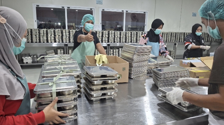 Polda Jatim Konsisten Penuhi Gizi Pelajar, Program MBG Masuki Hari Keempat