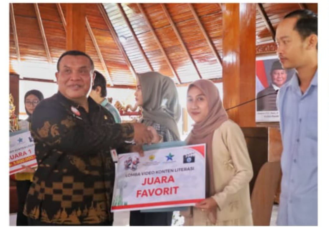 Bupati Grobogan Beri Apresiasi Kepada Kantor Dinarpusda