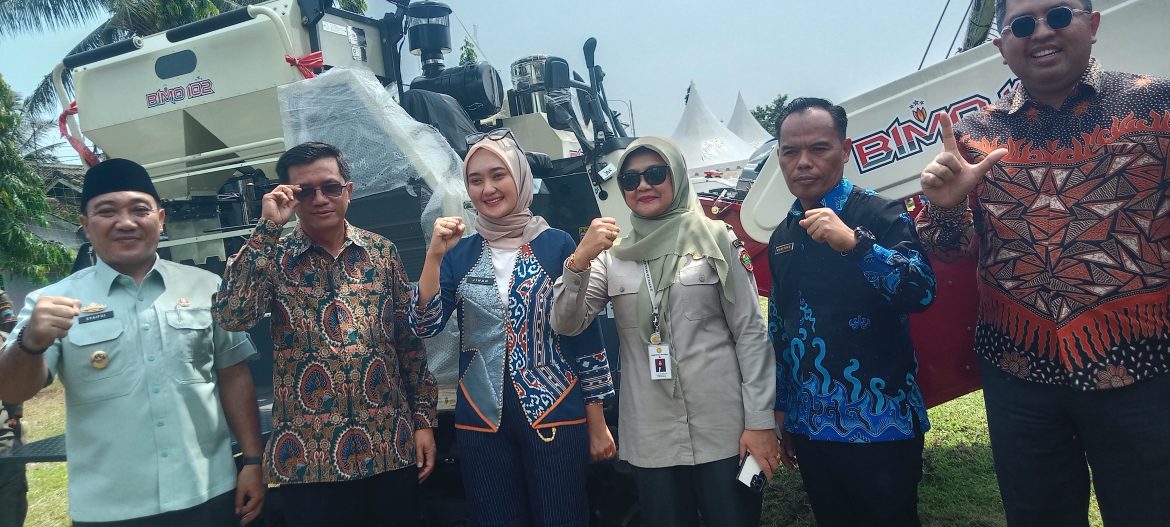 Menko Pemberdayaan Masyarakat Tinjau Program Desaku Maju di Lampung Selatan: Dorong Pembangunan Desa dari Akar Rumput