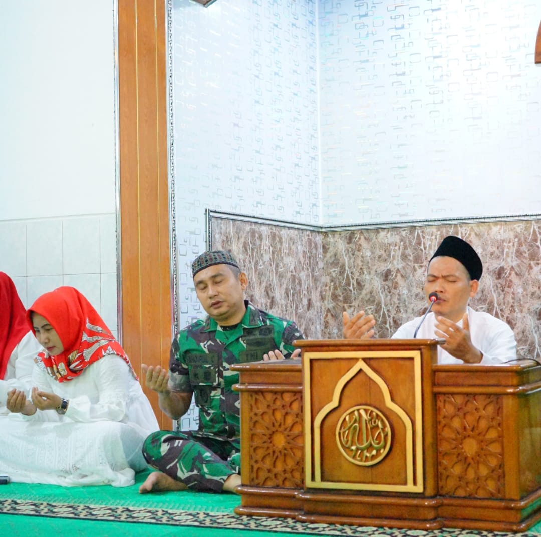 Ajakan Bersyukur 80 Tahun Kemerdekaan, Kodim 0719/Jepara Gelar Doa Bersama dan Makan Ala Selamatan Kampung