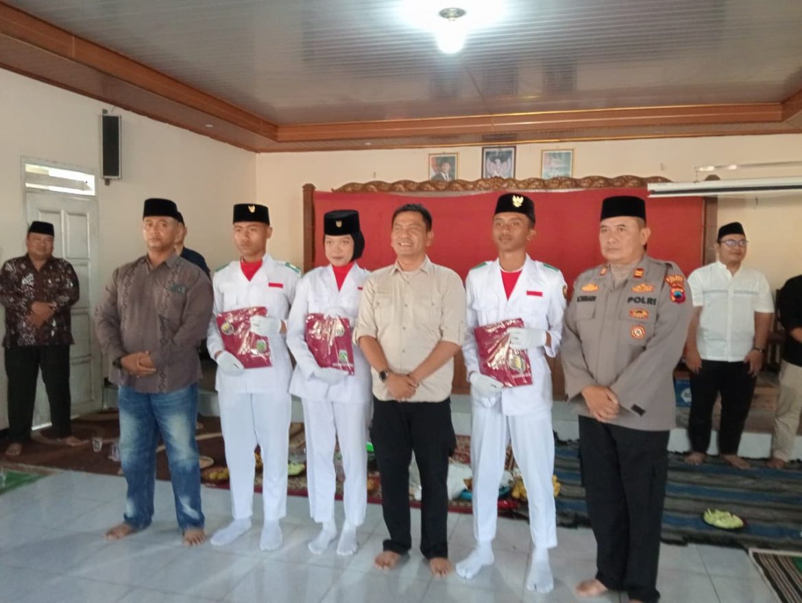 Pengukuhan Paskibraka dan Doa Bersama HUT RI ke-80, Koramil 08/Keling Hadir di Tengah Masyarakat