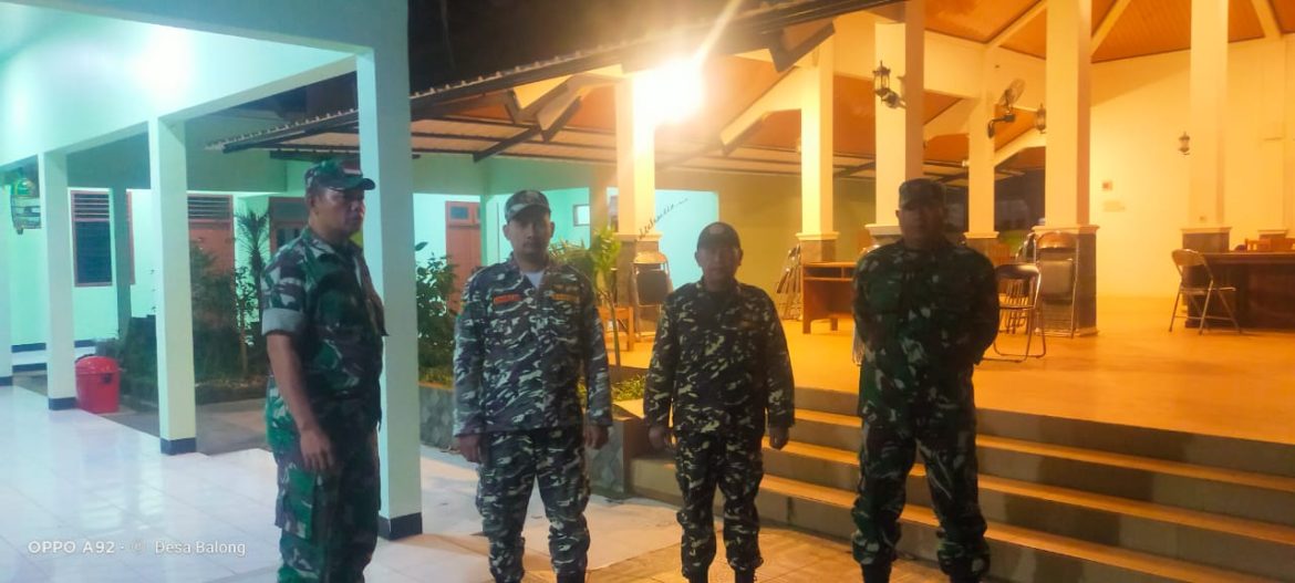 Anggota Koramil 03/Batealit bersama Banser Laksanakan Patroli Malam Jaga Kondusifitas Wilayah