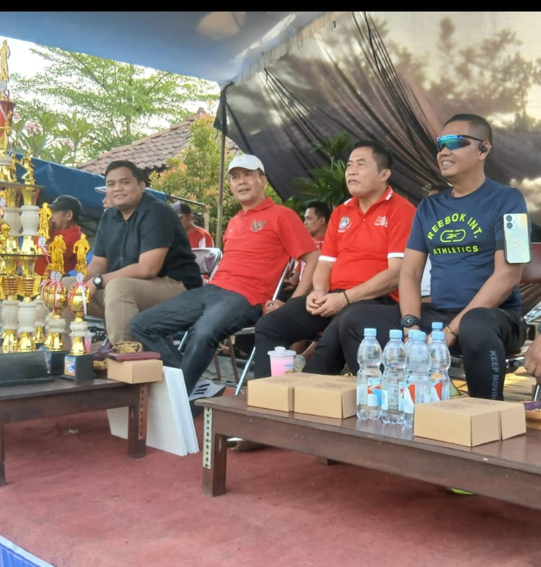 Danramil 11/Tahunan Hadiri Pertandingan Sepak Bola Obor Cup di Desa Tegalsambi