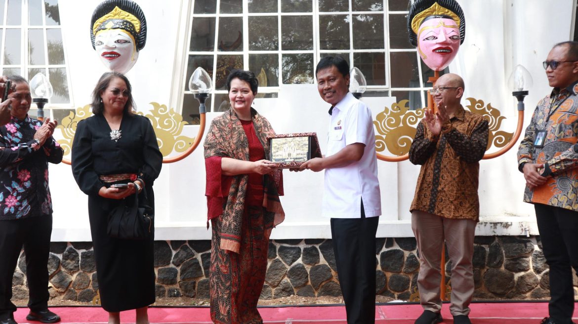 Satu Tahun Museum Topeng Cirebon, Wali Kota: Rumah Budaya dan Cermin Identitas