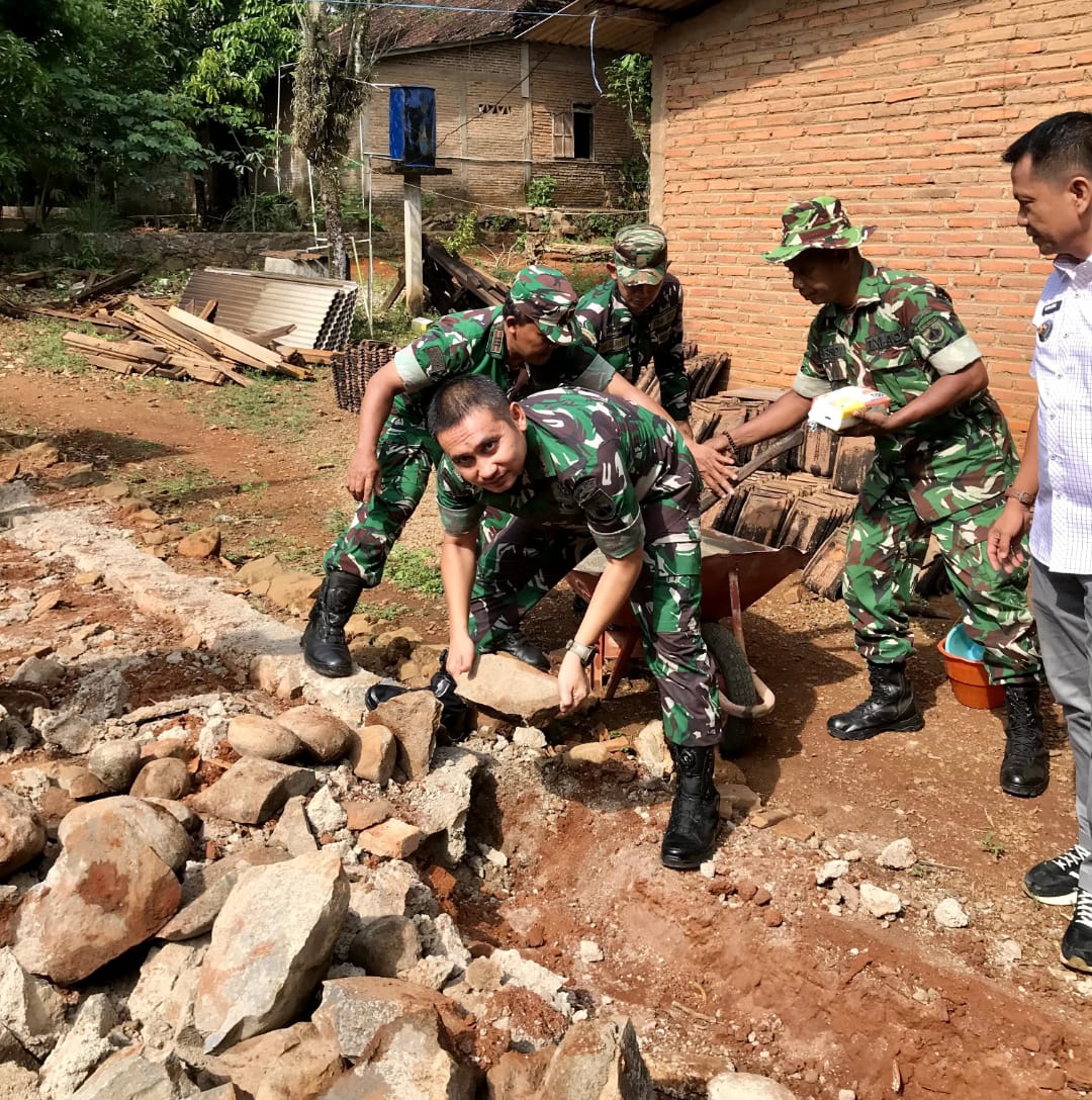 Dandim 0719/Jepara: Peletakan Batu Pertama RTLH Bukti TNI Dekat dengan Rakyat
