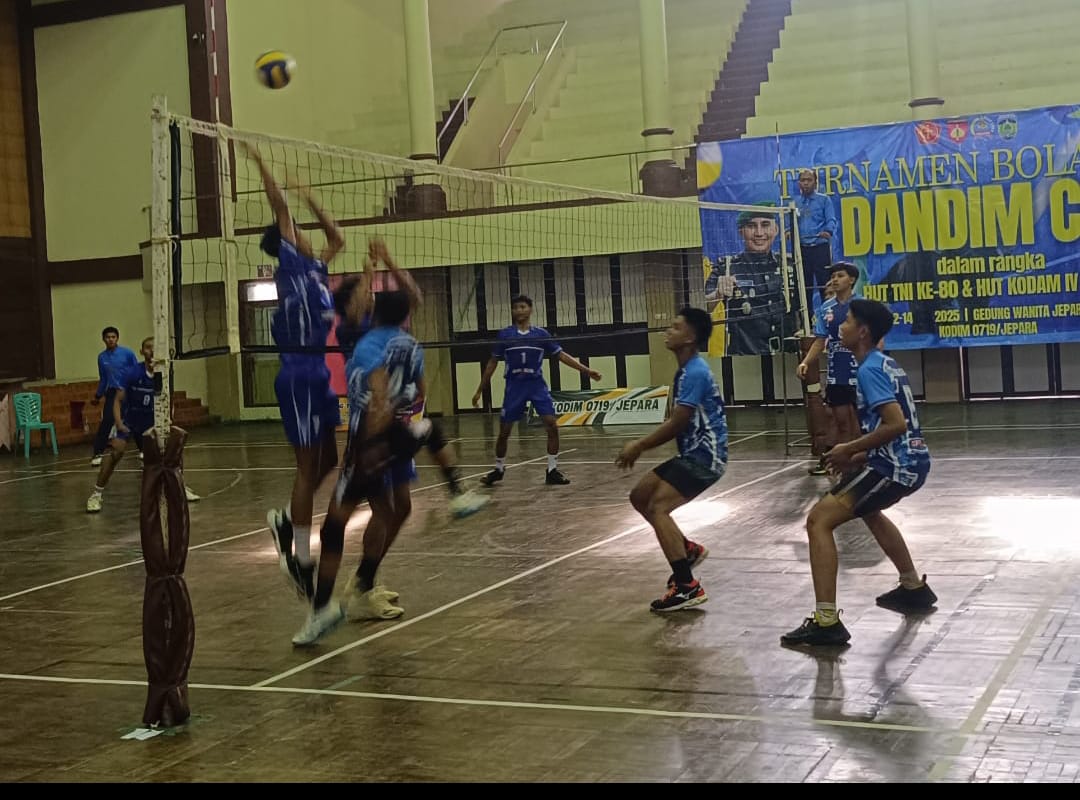 Hari Pertama Dandim Jepara Cup Bergulir Meriah: Tiga Laga Usai, Turnamen Antar Klub Voli Semarakkan HUT TNI dan HUT Kodam IV Diponegoro