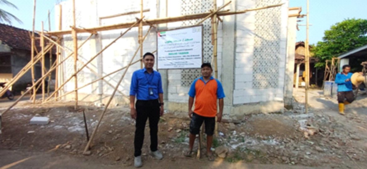 Program Jumat Berkah, BRI Kanca Pati Salurkan Bantuan Semen untuk Pembangunan Musholla