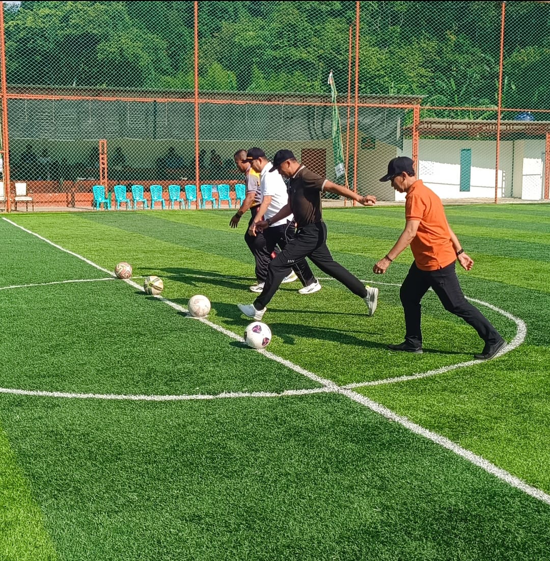 Kasdim 0719/Jepara Lepas Kick-Off Turnamen Mini Soccer, Sambut HUT TNI ke-80 dan HUT Kodam IV Diponegoro ke-75