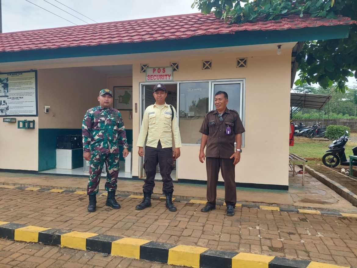 TNI Menyapa Desa: Kodim 0719/Jepara Laksanakan Monitoring di Desa Kaligarang