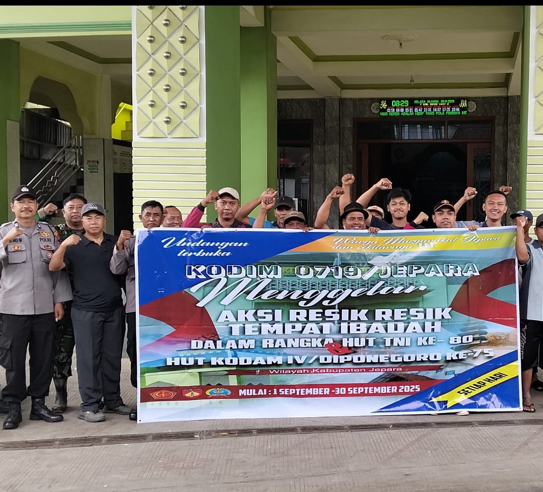 30 Hari, 5 Agama, 16 Kecamatan: Kodim 0719/Jepara Tuntaskan Kegiatan Resik-Resik Tempat Ibadah di Masjid Nurul Falah