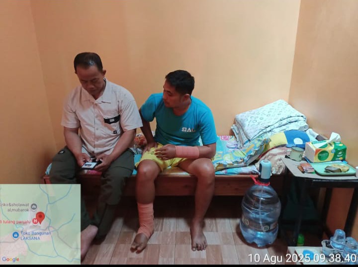 Orang Tua Aipda Ujang Husni Apresiasi Kepedulian Aiptu Tata Setiawan,Kasat lantas ,Kanit Reggiden dan rekan Sim lainya