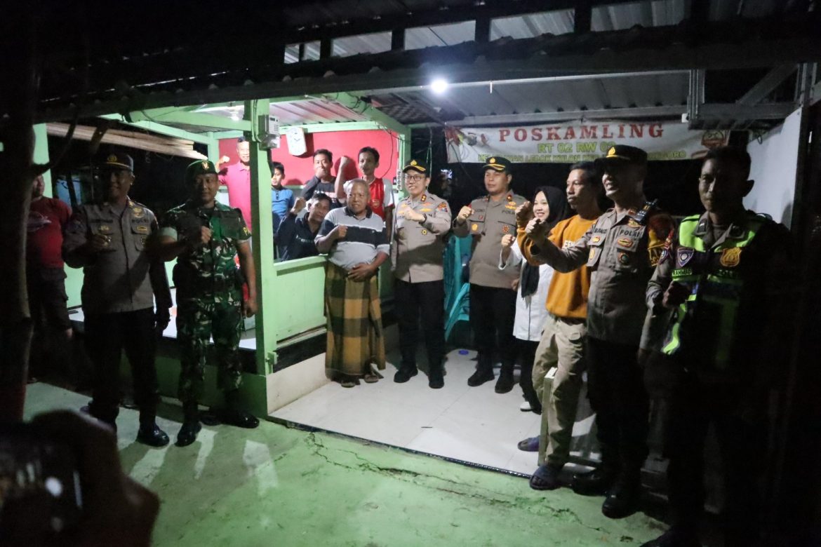 Jogo Jatim Kapolres Bojonegoro Ajak Warga Aktifkan Siskamling Tingkatkan Kewaspadaan