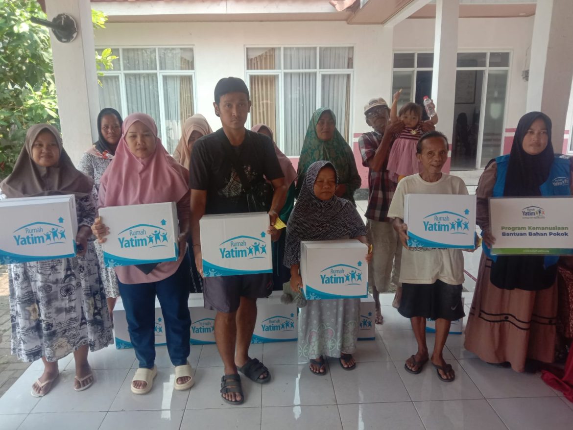 Kegiatan Sosial di Desa Harjosari Kidul: DPW A-PPI Jateng dan Yayasan Rumah Yatim Arohmah Salurkan Bantuan untuk Warga Kurang Mampu
