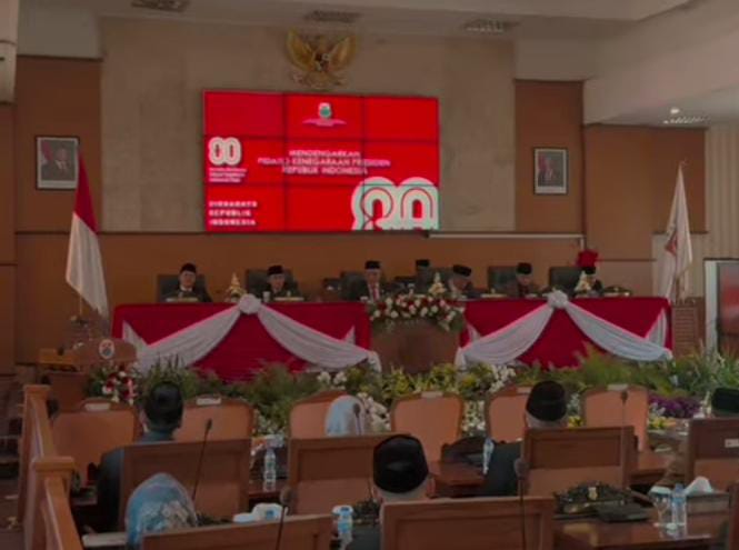 Paripurna DPRD Sepakati Rancangan KUA PPAS  dan Perubahan APBD 2025