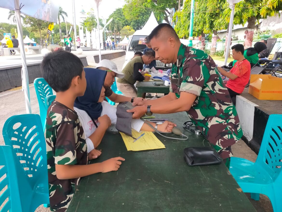 Aksi Kemanusiaan Tanpa Henti: Kodim 0719/Jepara Lanjutkan Donor Darah di Tengah Festival UMKM