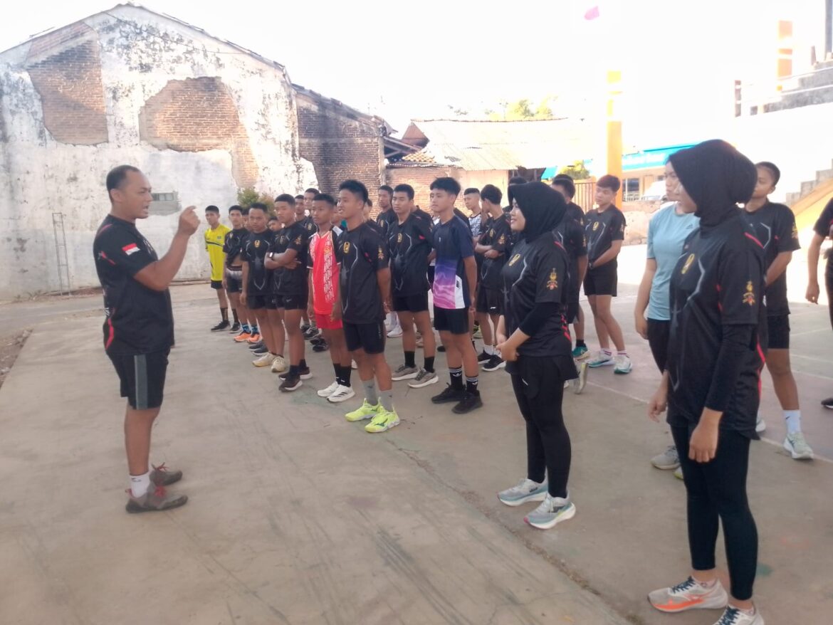 Empat Pelatih TNI Latih 43 Peserta Program SERANI Klaster 3 dengan Materi Fisik Intensif