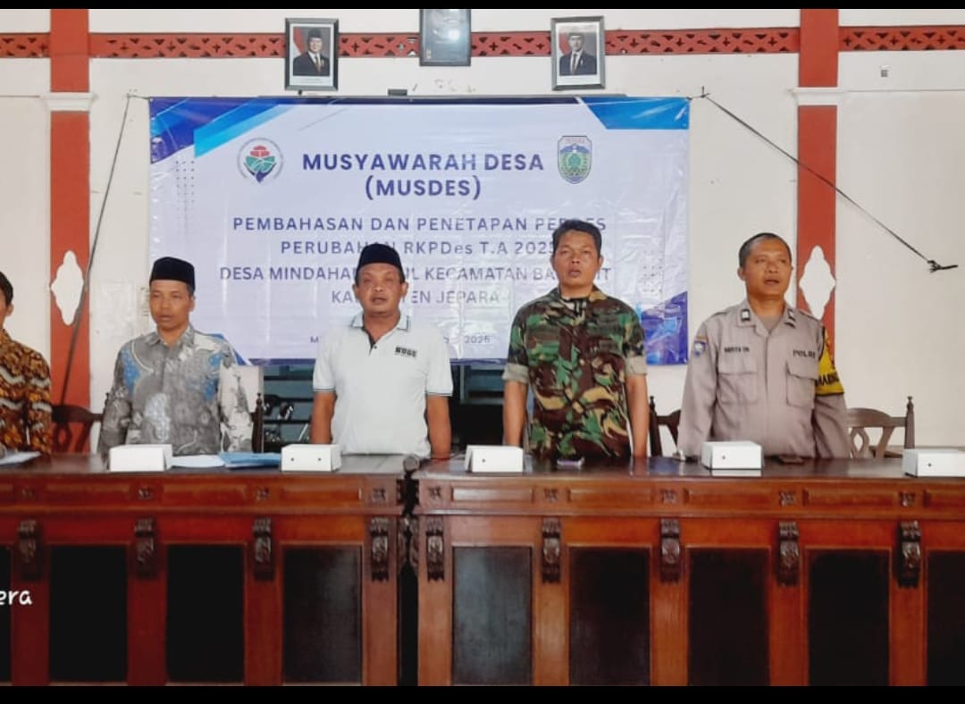 Babinsa Mindahan Kidul Hadiri Musdes Penetapan Perdes Perubahan RKPDes TA 2025