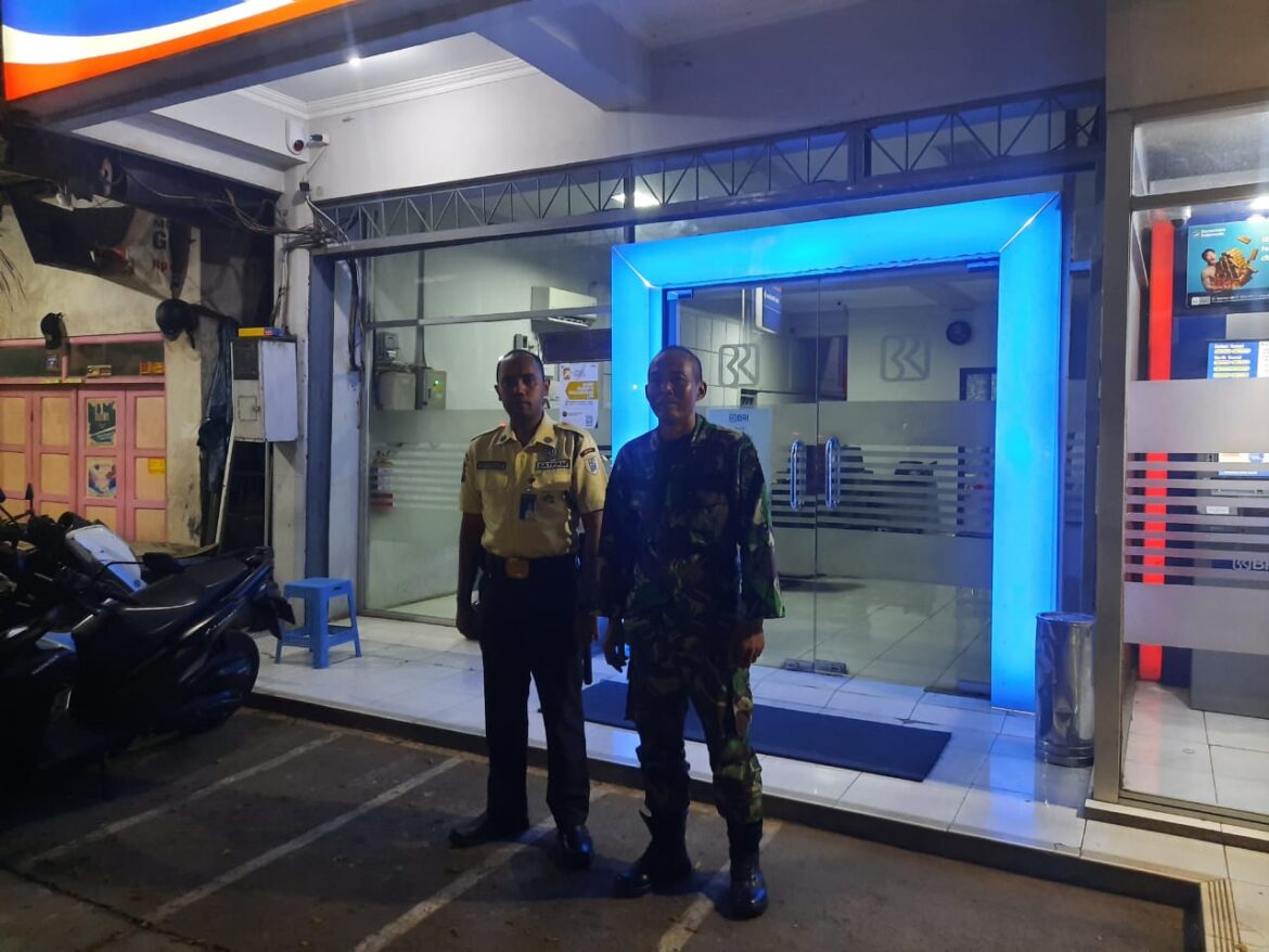 Kodim 0719/Jepara Laksanakan Kegiatan Bakti Teritorial Prima: Monitor Situasi Wilayah di BRI Unit Welahan