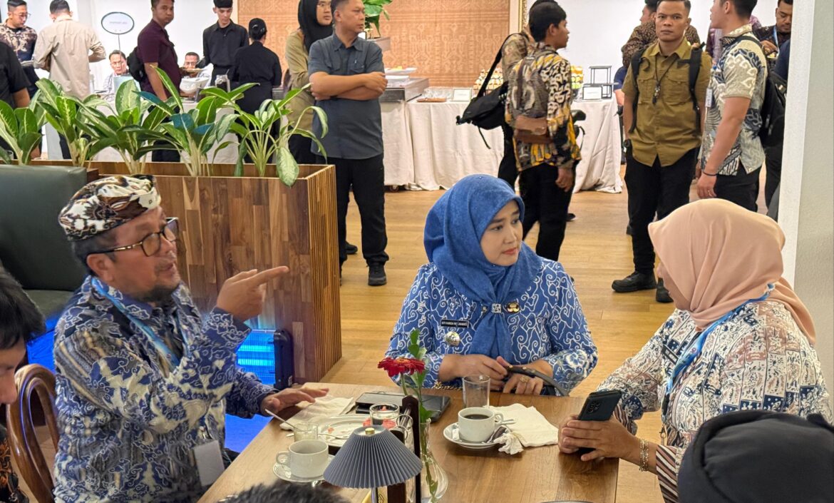 Wakil Wali Kota Cirebon Hadiri Rakornas TPAKD 2025, Dorong Percepatan Akses Keuangan Daerah