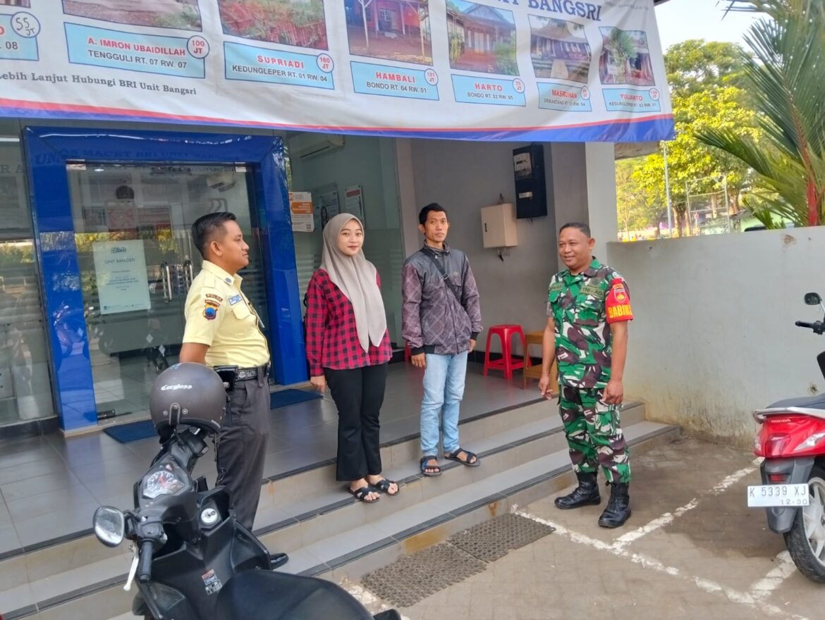 Kodim 0719/Jepara Laksanakan Pemantauan Wilayah di Sekitar Bank BRI Bangsri