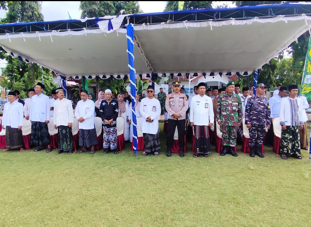 Koramil 10/Karimunjawa Hadiri Upacara Hari Santri Nasional 2025 di Karimunjawa