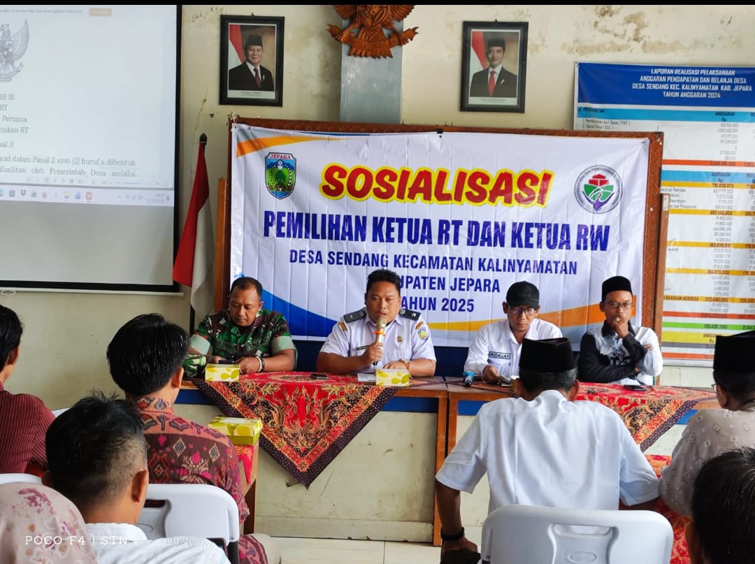 Babinsa Sendang Hadiri Sosialisasi Pemilihan Ketua RT dan RW di Balai Desa Sendang