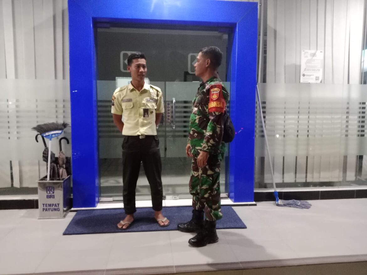 Kodim 0719/Jepara Pantau Keamanan Objek Vital, Laksanakan Bakti Teritorial di BRI Karimunjawa