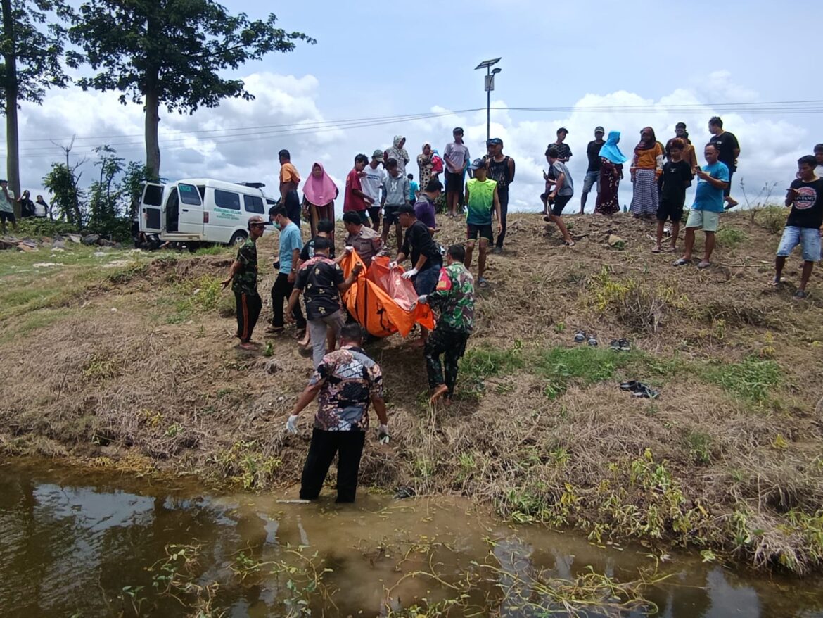 Babinsa Koramil 06/Welahan Laksanakan Pengecekan Penemuan Mayat di Sungai Ganjing, Desa Kedungsarimulyo