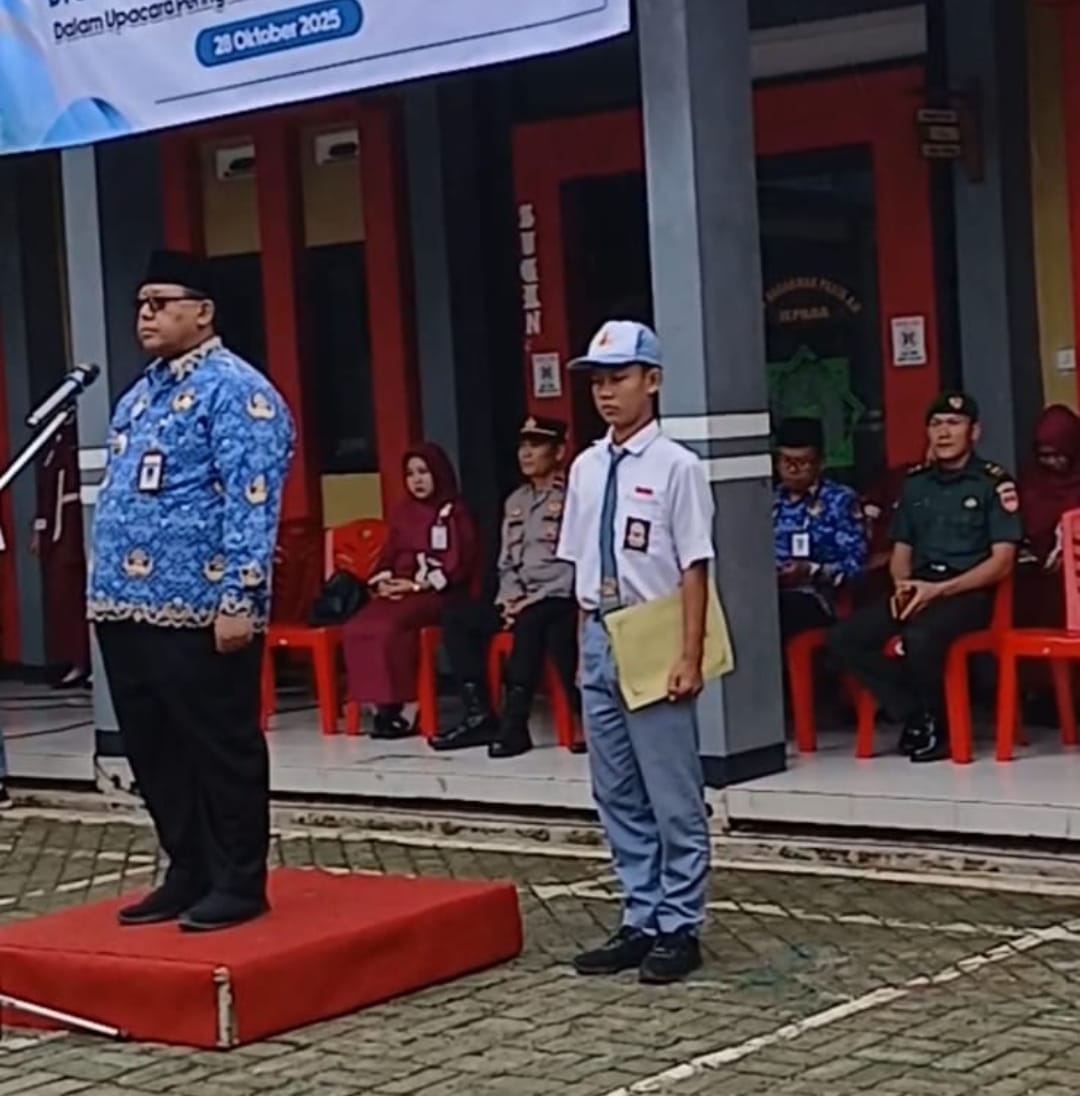 Pelda Sumarsono Hadiri Upacara Peringatan Hari Sumpah Pemuda ke-97 di SMK Arrahmah Pakis Aji