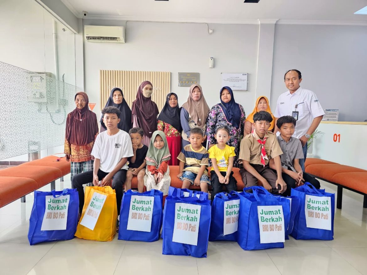 Full Senyum, BRI Unit Jaken Salurkan Bantuan Sembako untuk Anak Yatim dan Janda