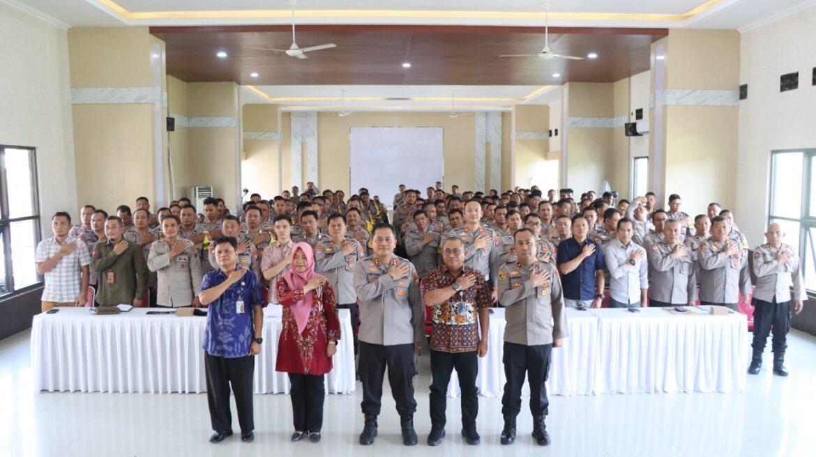 Polres Nganjuk Gelar Pembekalan Bhabinkamtibmas untuk Dukung Program “Desa Tangguh Pangan”