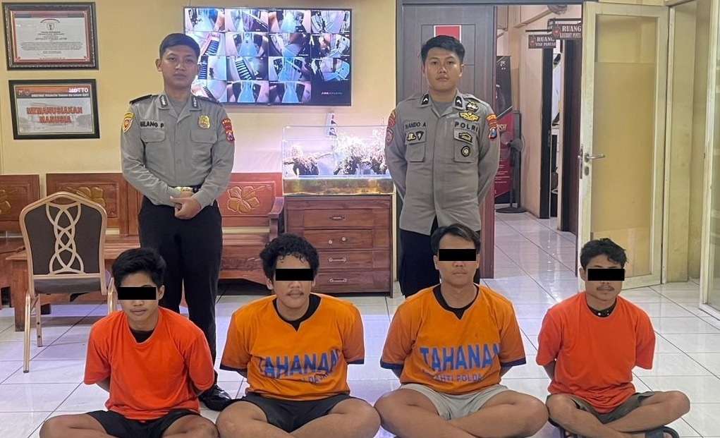 Kasus Pengeroyokan Berujung maut di Konser Hardcore Terungkap, Polres Pelabuhan Tanjung Perak Amankan Empat Pelaku.