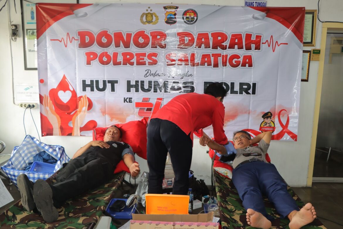 Donor Darah Dalam Rangka HUT Humas Polri, Polres Salatiga Kumpulkan 74 Kantong Darah