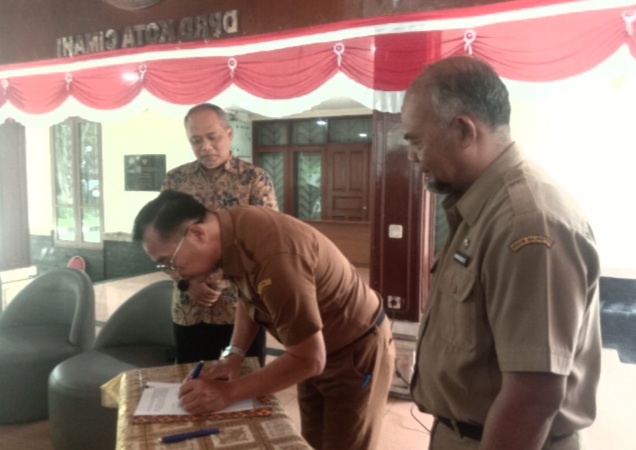 Jabat Sekwan Gantikan Totong Solehudin Sebagai Kadinsos, Budi Raharja Tetap Samangat dan Profesional   