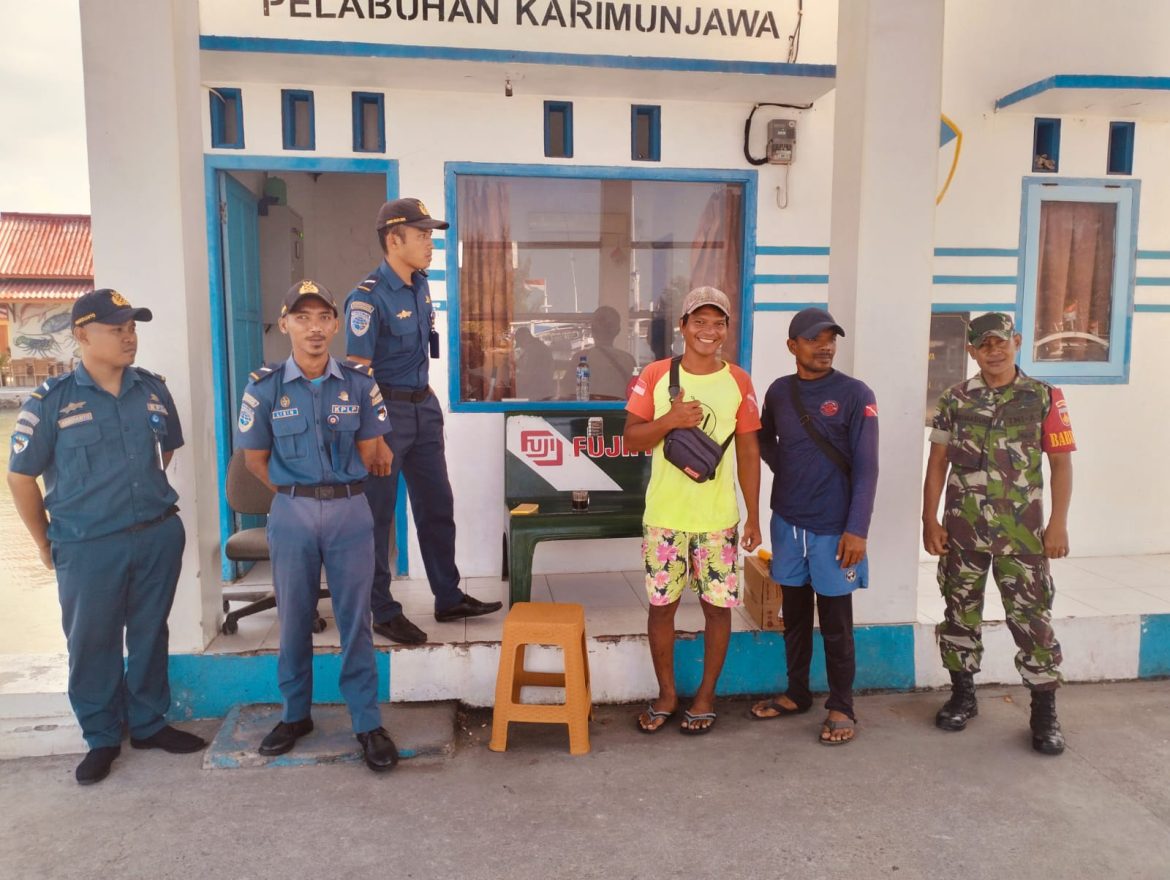 TNI Prima Kodim 0719/Jepara Laksanakan Bakti Teritorial: Monitor Situasi Wilayah di Karimunjawa