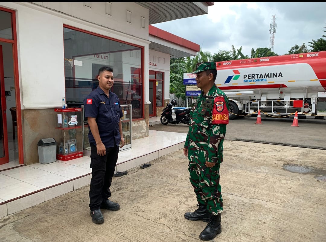 Kodim 0719/Jepara Laksanakan Kegiatan Bakti Teritorial TNI PRIMA di SPBU Dukuh Krasak Bangsri