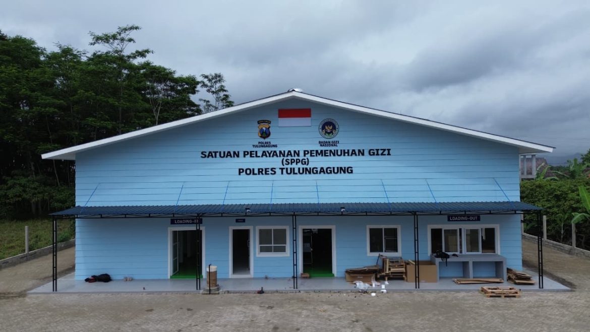 SPPG Polres Tulungagung Penuhi Standar Higiene Terima SLHS Komitmen Sukseskan MBG