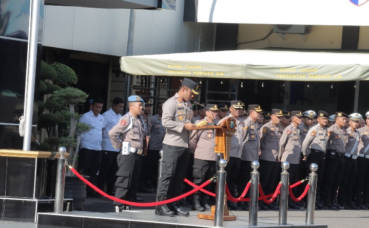 Polres Lamongan Gelar Apel Penerimaan Latihan Kerja Siswa Diktuk Bintara Polri TA 2025