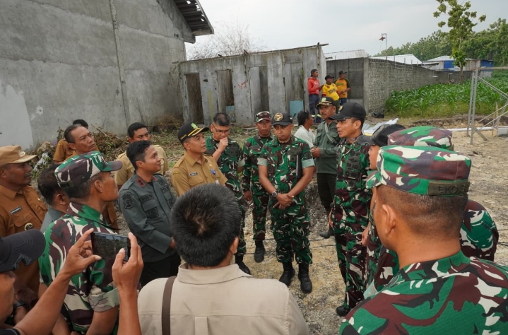 Kasdam Brawijaya Brigjen TNI Zainul Bahar Tinjau Kesiapan Pembangunan Brigif 33/NS dan Yonif TP 885/BP